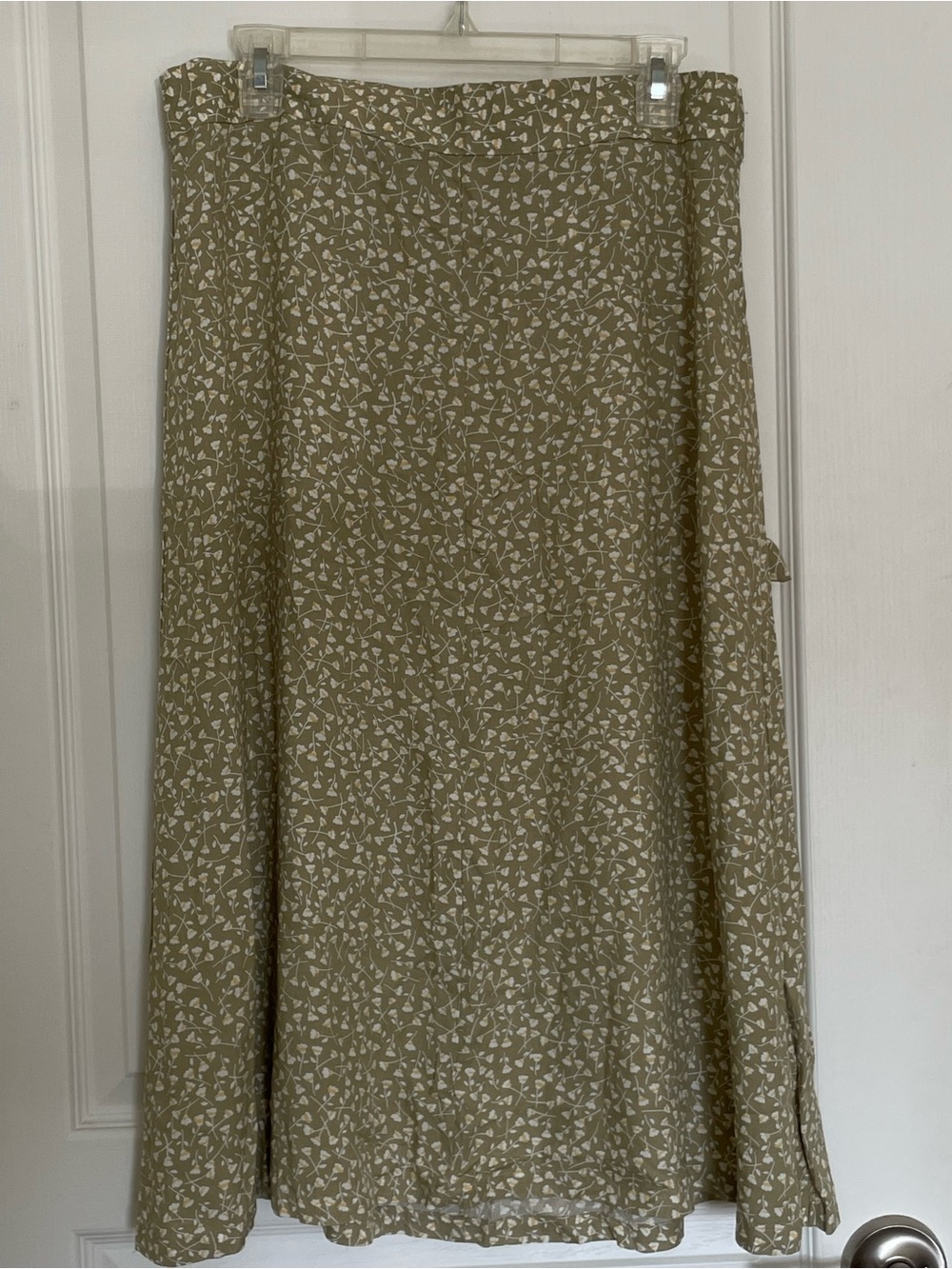 Monki Olive Green A-Line Skirt with White Floral Print